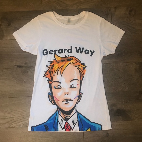 Hot Topic Tops - Gerard Way T-Shirt